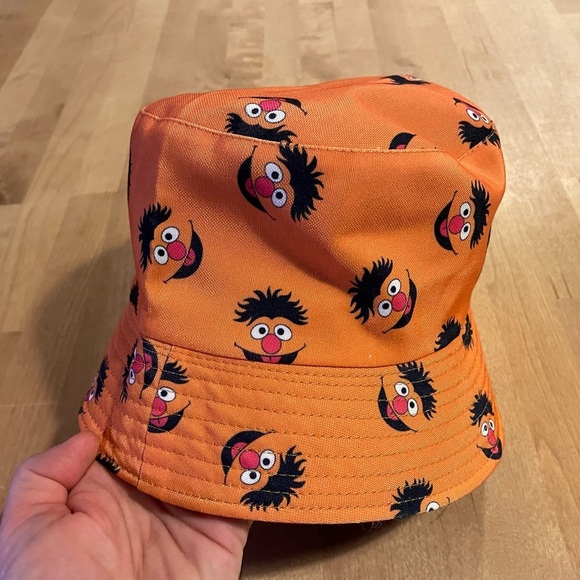Ernie Bucket Hat Orange Black Reversible Unisex Sesame Street Cartoon Fisherman - Picture 6 of 14